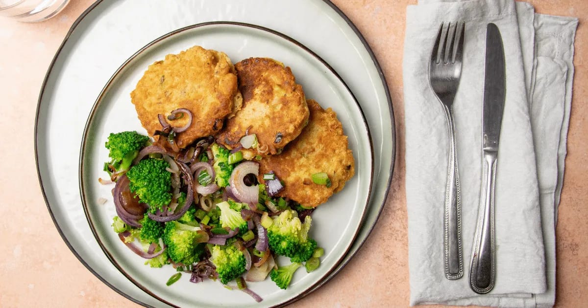 Tonijnburgertjes met broccoli