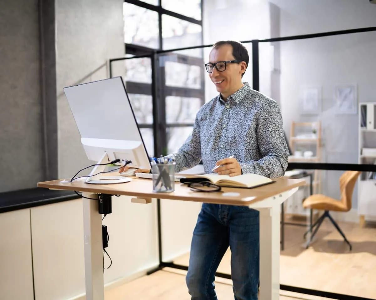 Fit blijven tijdens kantoorwerk stichting Je Leefstijl Als Medicijn