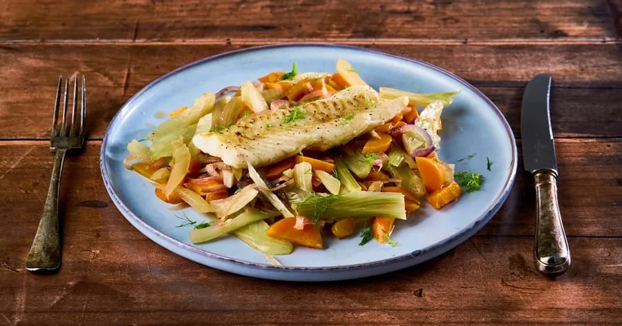 Kabeljauw gestoofd met wortel en venkel